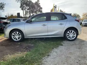 Opel Corsa F 1.2 Turbo Edition FIN ab 2,99% SHZ+PDC Bild 3