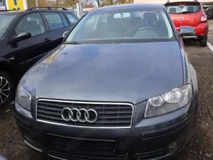 Audi A3 1.6 Ambition Bild 2