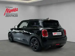 MINI Cooper 1.5 Works Look Aut. *AUT*NAVI  MEHR!* Bild 3