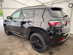 Jeep Compass Bild 4