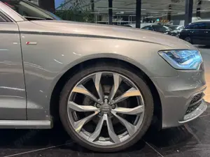 Audi A6 Avant 2.0 TDI S-Line LED PDC Tempo AHK 20" Bild 4