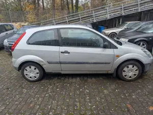 Ford Fiesta **BASTLERFAHRZEUG - FESTPREIS** Bild 5