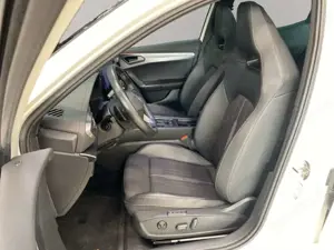 CUPRA Formentor VZ 1.4 eHybrid Automatik / Navi LED AHK Bild 5