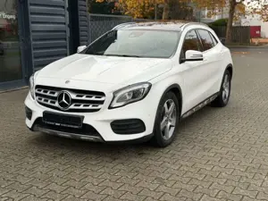 Mercedes-Benz GLA 200 AMG Offroad LED NAVI PANORAMA TOP Bild 2