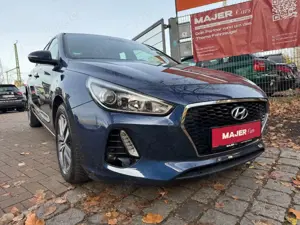 Hyundai i30 Trend*NAVI*CAM*SHZ*TEMPO*BT
