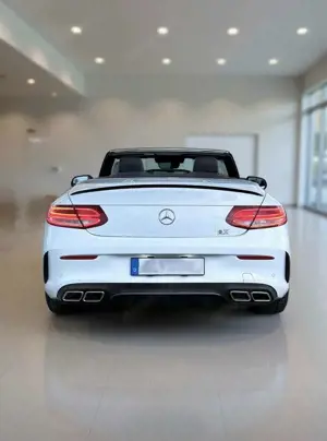 Mercedes-Benz C 220 C-Klasse Cabrio 4Matic 9G-TRONIC AMG Luft 360 Cam Bild 3