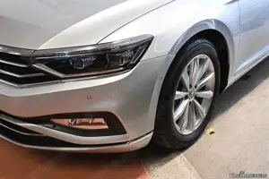 Volkswagen Passat Var 2.0 TDI Automatik Elegance HUD MatrixLED PD... Bild 3