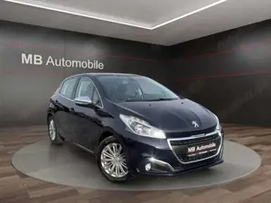 Peugeot 208 Allure *nur 62TKM* LM/Klima/Navi/PDC/SHZ Bild 5