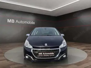 Peugeot 208 Allure *nur 62TKM* LM/Klima/Navi/PDC/SHZ Bild 3