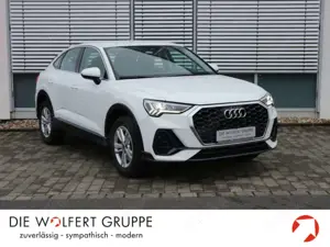 Audi Q3 45 TFSI e AHK*ACC*CARPLAY*RFK