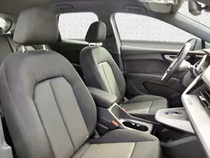Audi Q4 e-tron Q4 35 e-tron Glanzpaket*Standklima*LED*EPH*SHZ* Bild 4