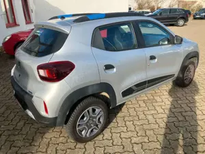 Dacia Spring Electric Comfort NAVI Bild 5