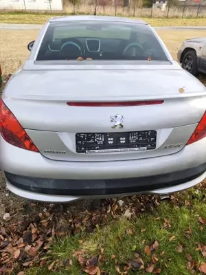 Peugeot 207 Sport CC Bild 2