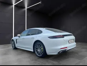 Porsche Panamera 4 E-Hybrid Pano SportDesign Matrix Luft Bild 3