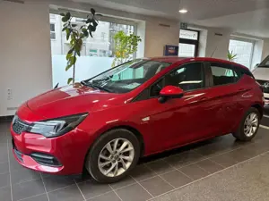 Opel Astra K Lim. 5-trg. Edition Start/Stop Bild 1