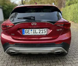 Infiniti QX30 2.2d DCT AWD Prem 360Kamera/MB GLA/Park-Pilot/BOSE Bild 2
