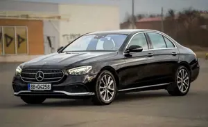 Mercedes-Benz E 400 E 400 d 4Matic 9G-TRONIC Avantgarde