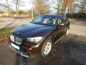 BMW X1 X1 Diesel xDrive23d, Allrad, autom. in Vollausst.