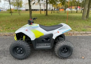 Quad EV110