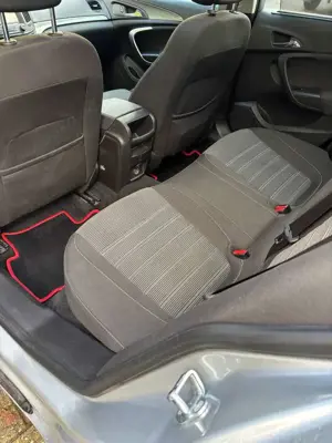 Opel Insignia A Sports Tourer Business Edition Bild 4