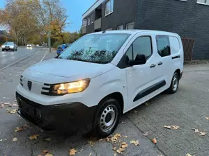 Peugeot Partner Premium FlexCab L2 DOKA 5 Sitze Klima