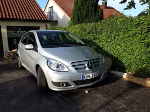 Mercedes-Benz B 180 B 180 CDI DPF Autotronic