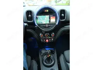 MINI Cooper S Countryman Aut Pano Navi Leder LED Bild 5