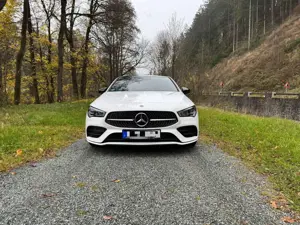 Mercedes-Benz CLA 250 CLA 250 7G-DCT AMG Line Bild 2