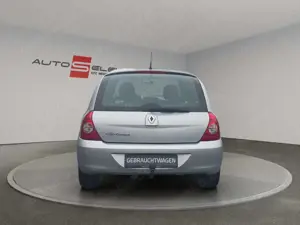 Renault Clio II Campus+NUR 61 KM+ALWETTERREIFEN+TÜV NEU Bild 4