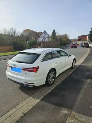 Audi A6 50 TDI quattro basis Bild 4