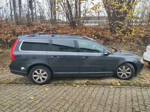 Volvo V70 V70 DRIVe Summum Bild 2