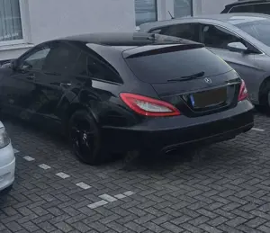 Mercedes-Benz CLS 350 Shooting Brake CDI 4Matic DPF B.EFF 7G-TR Bild 5