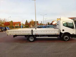 Nissan Cabstar Bild 3