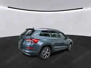 Skoda Kodiaq 2.0 TSI DSG Navi AHK Pano ACC 4x4 RüKa Ca Bild 4