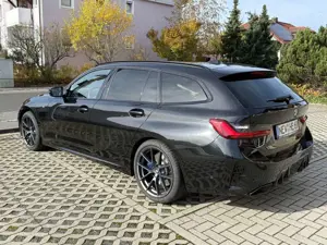 BMW 340 M340i Touring xDrive, Pano, AHK, HUD, HK, Leder Bild 2