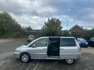 Peugeot 807 Allure*EL-TÜR*7 SITZE*XENON*NAVI*MFL**1 HAND