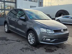 Volkswagen Polo DSG LOUNGE SHZ NAVI TEMPOMAT 1. Hand TÜV NEU