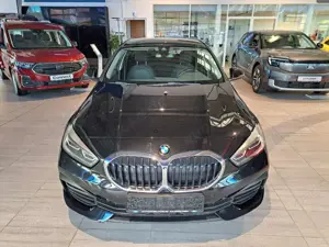 BMW 118 i Advantage ACC LED SHZ Klima PDC Kam. Bild 3