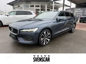 Volvo V60 Momentum Pro D3 HUD StandHZG El. Panodach Navi Led