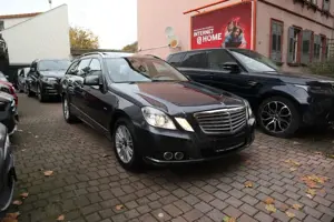 Mercedes-Benz E 200 CGI BlueEffici. Scheckheft! Leder Schiebed