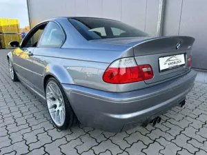 BMW M3 CSL !Unfallfrei, Nachlackierungsfrei, 2 Hand! Bild 3