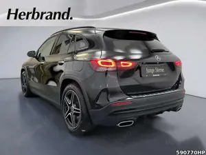 Mercedes-Benz GLA 220 d 4M AMG Line DISTRONIC Memory Multibeam Bild 4
