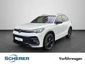 Volkswagen Tiguan R-Line 2,0TDI 4MOTION Winterräder AHK Har