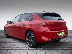 Opel Astra Ultimate Bild 4