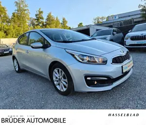 Kia Ceed / cee'd Ceed 1,6 GDI Edition7 "1HAND "Bluetooth "NEU TÜV