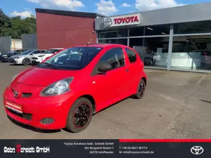 Toyota Aygo Basis ABS Airbag Beifahrerairbag Servolenkung Radi