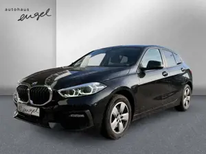 BMW 118 118i Aut. Advantage,ACC,LIVE,KAMERA,SHZ,NAVI,LED