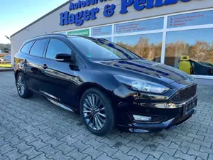 Ford Focus Turnier ST-Line TÜV 06/26 8 fach bereift