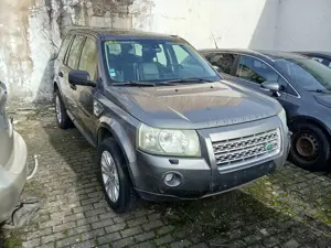 Land Rover Freelander HSE TD4 Bild 2
