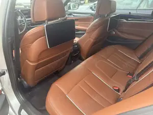 BMW 550 M550i xDrive INDIVIDUAL BW AHK St.Hzg TV LASER Bild 5